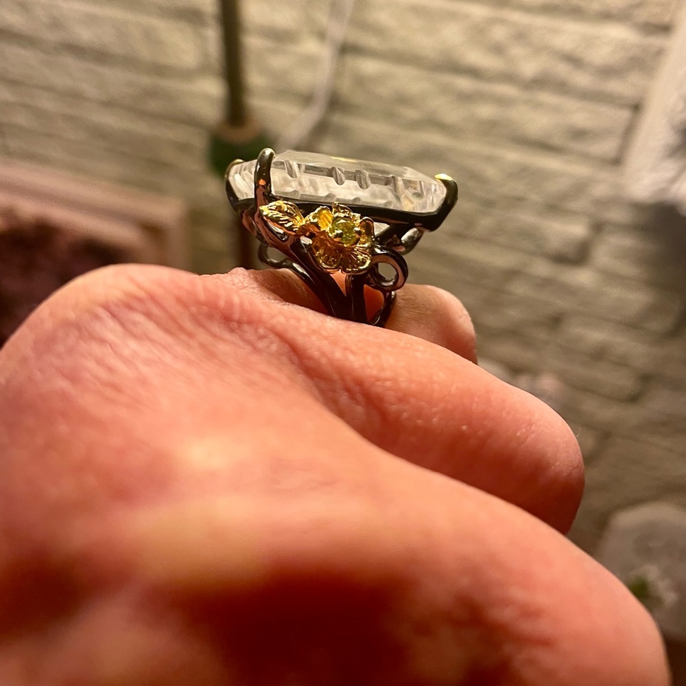 Authentic quartz ring - Picture 2 of 13